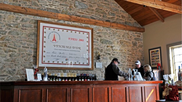 j-maki-winery-tasting-room